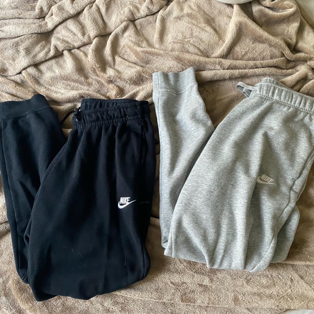 Nike sweats bundle